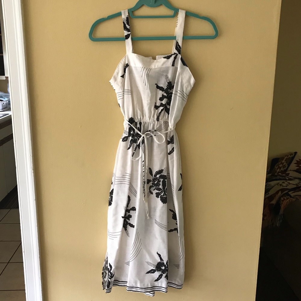 BOGO- Vintag 70s white dress tropical floral print